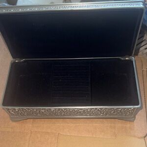 Elegant Silver Jewelry Box